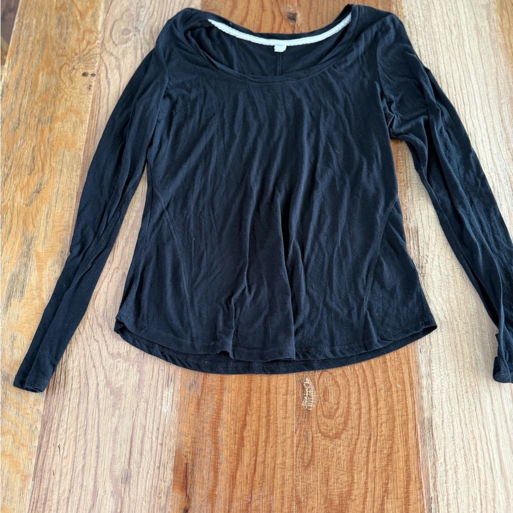Final Sale Black Long Sleeve Women's Top
